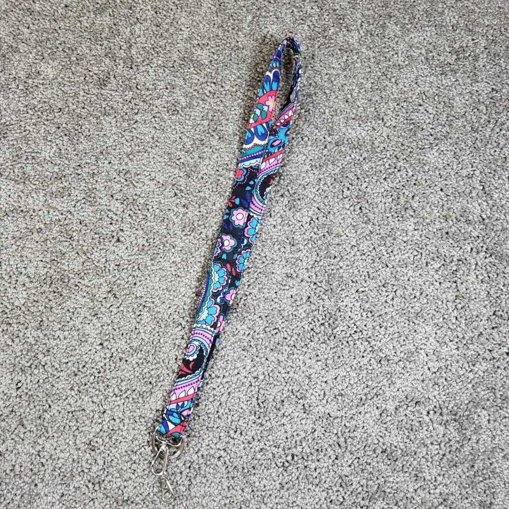 Vera Bradley Lanyard ID Badge‎ Holder Keychain Key Ring Floral Multi Color